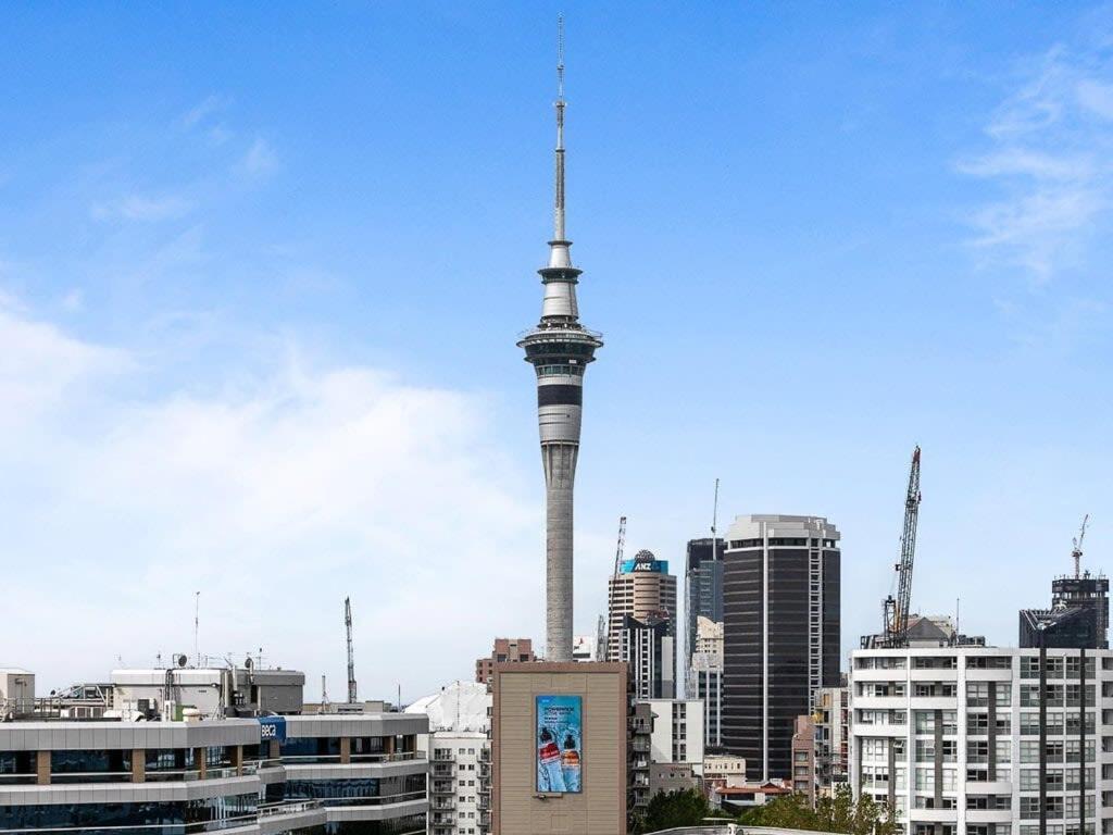 Beautiful Sky Tower View Home Near K' Road W/ Free Parking Auckland Ngoại thất bức ảnh
