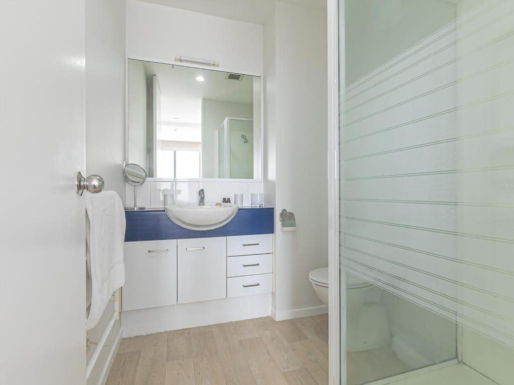 Beautiful Sky Tower View Home Near K' Road W/ Free Parking Auckland Ngoại thất bức ảnh